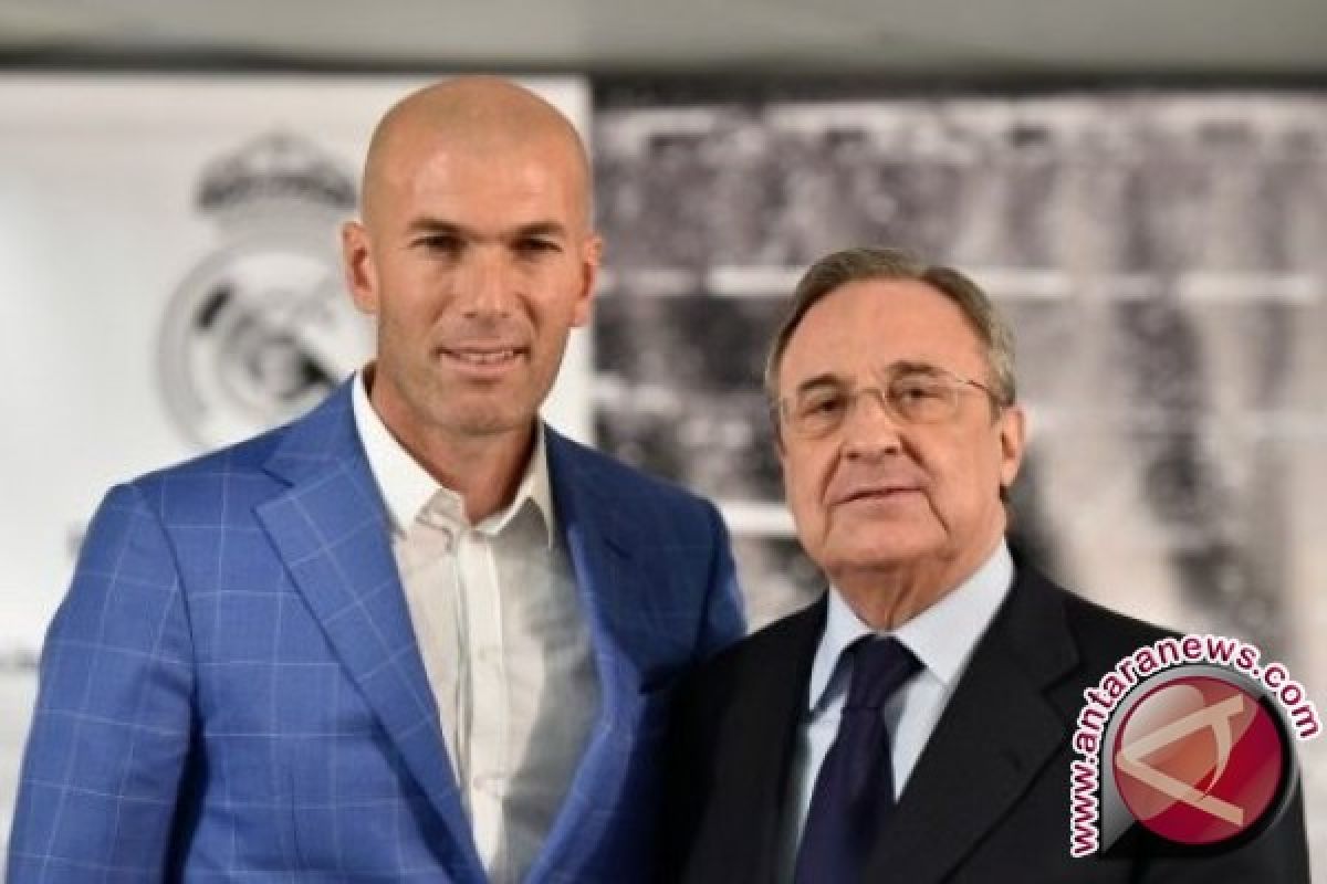 Walau Permainan Tim Terpuruk, Real Madrid Perpanjang Kontrak Zidane