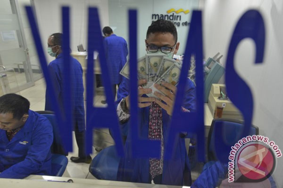 Rupiah Selasa pagi menguat 57 poin