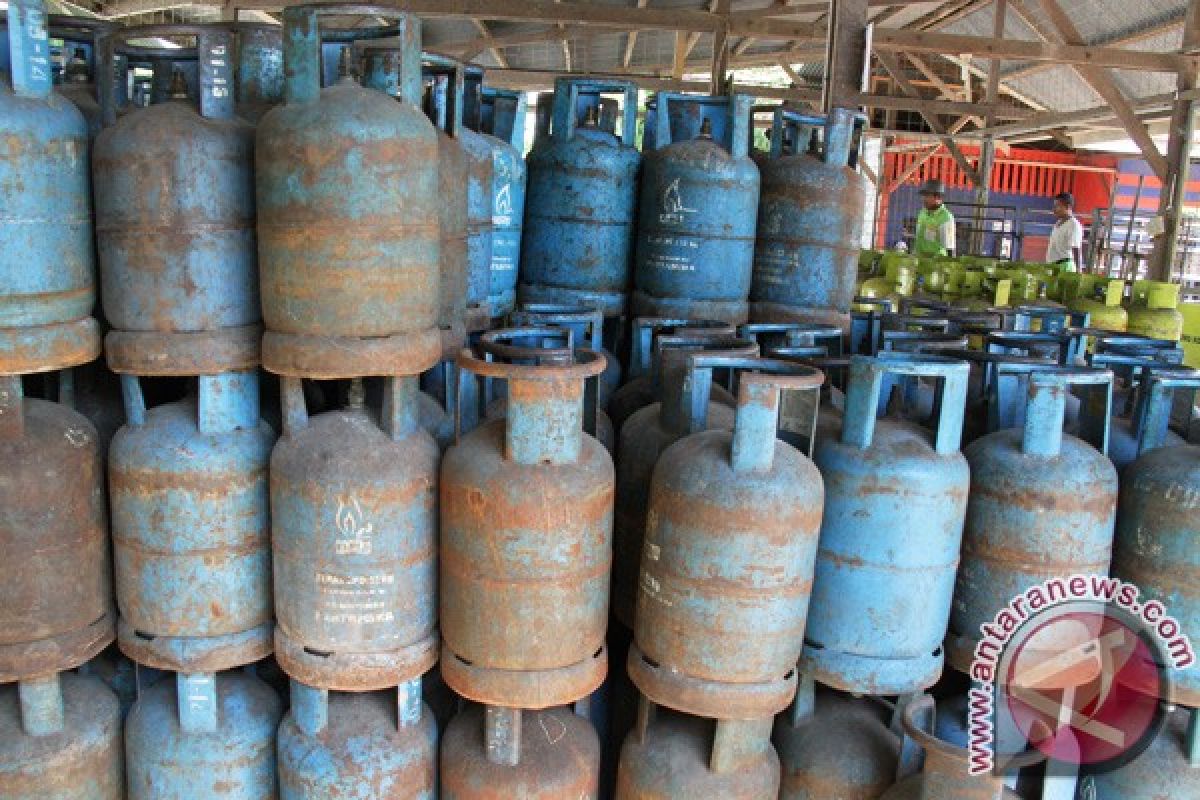 Bupati Abdya sebut penyaluran gas elpiji tidak tepat sasaran