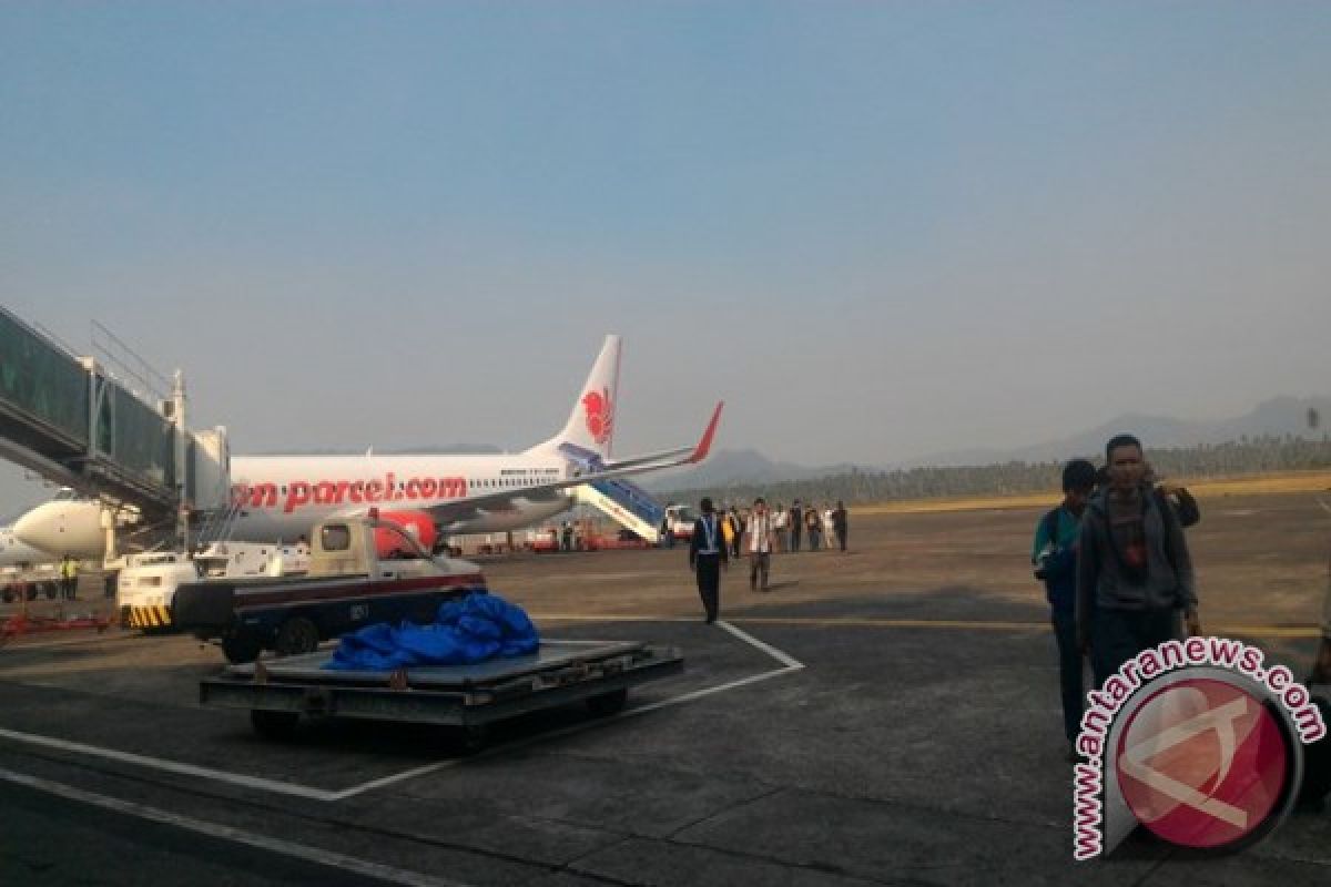 Lebaran homecoming flow at Samrat airport increases