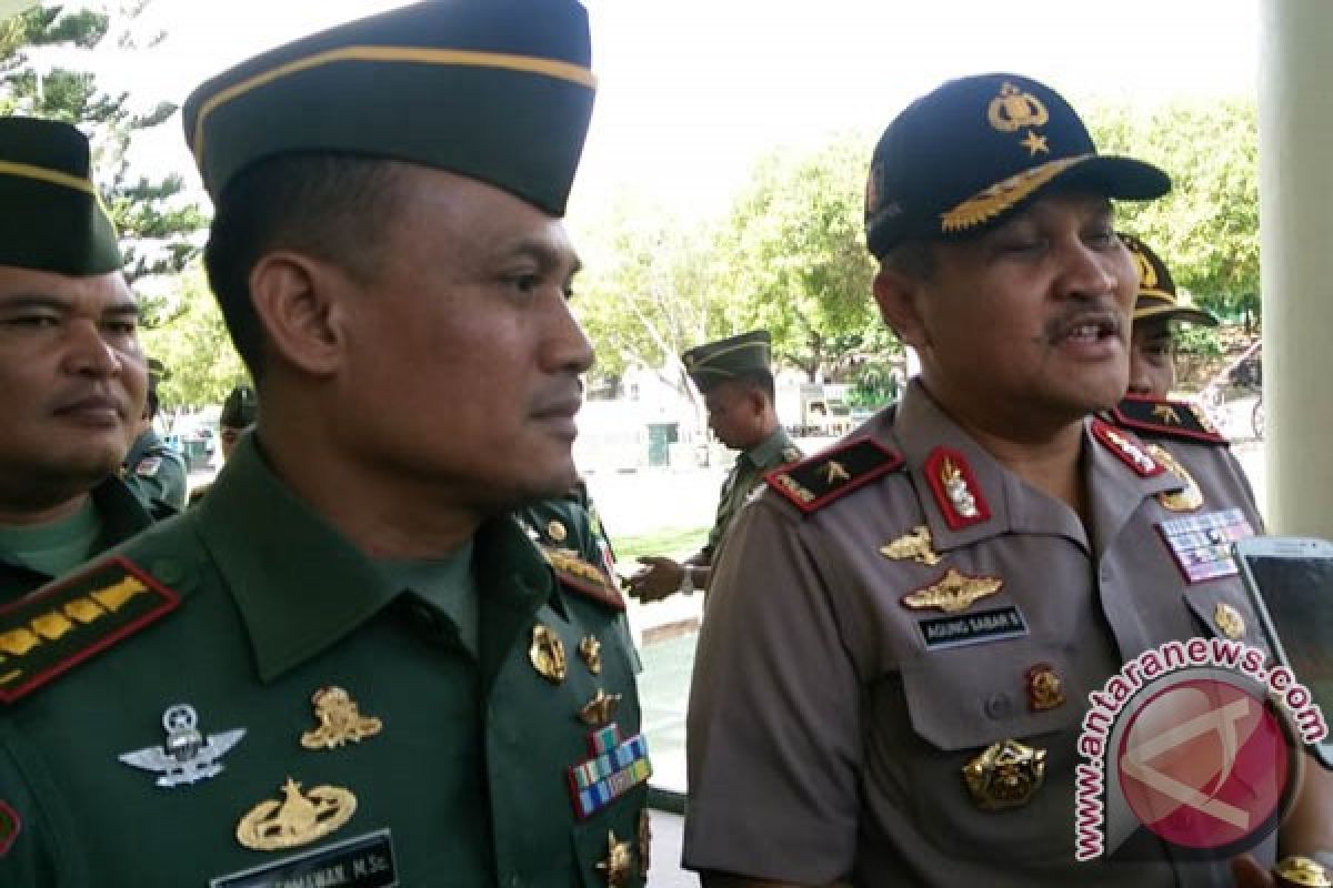 TNI-Polri Sinergi Dampingi Petani Menanam 