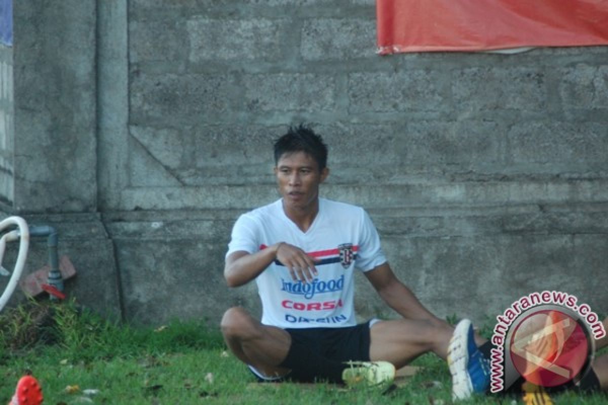 Agus Nova Resmi Bergabung Dengan Bali United