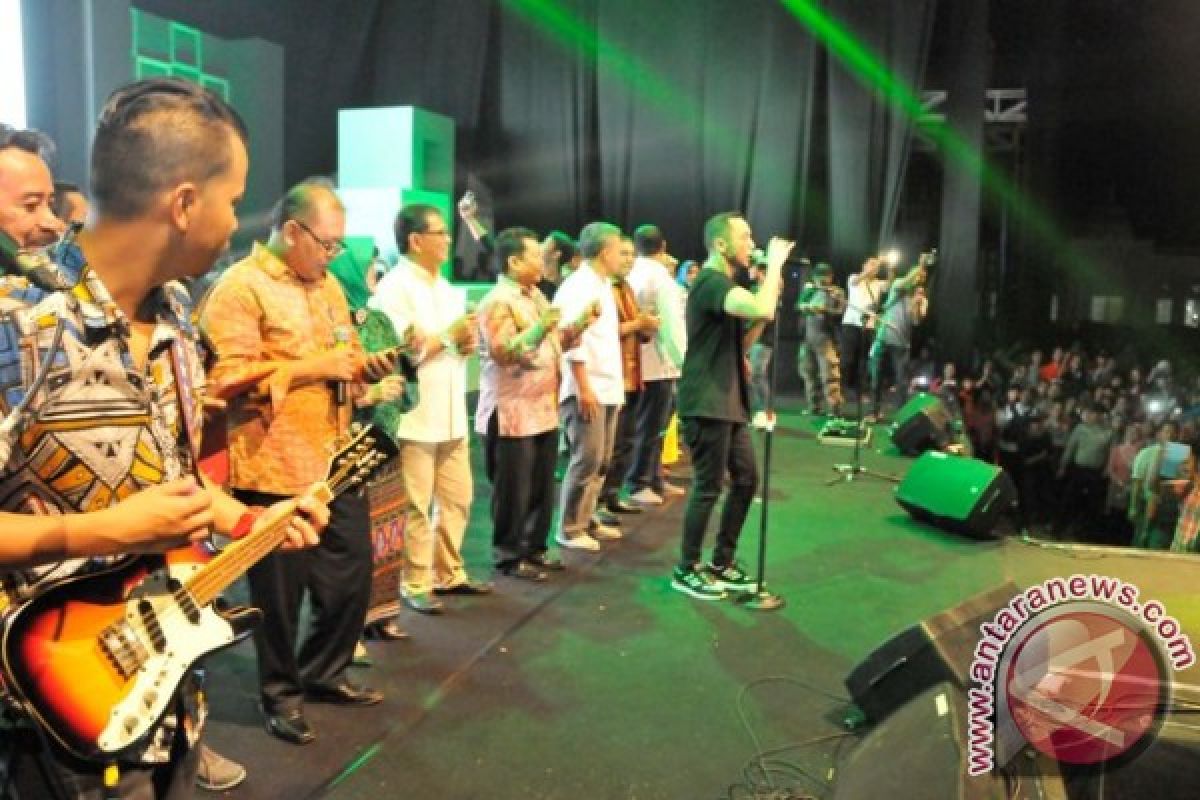 Band Nidji Meriahkan Hiburan Rakyat Sergai