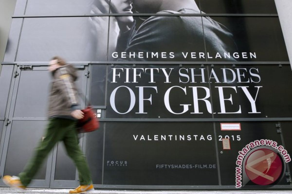 Fifty Shades of Grey dinobatkan sebagai film terburuk