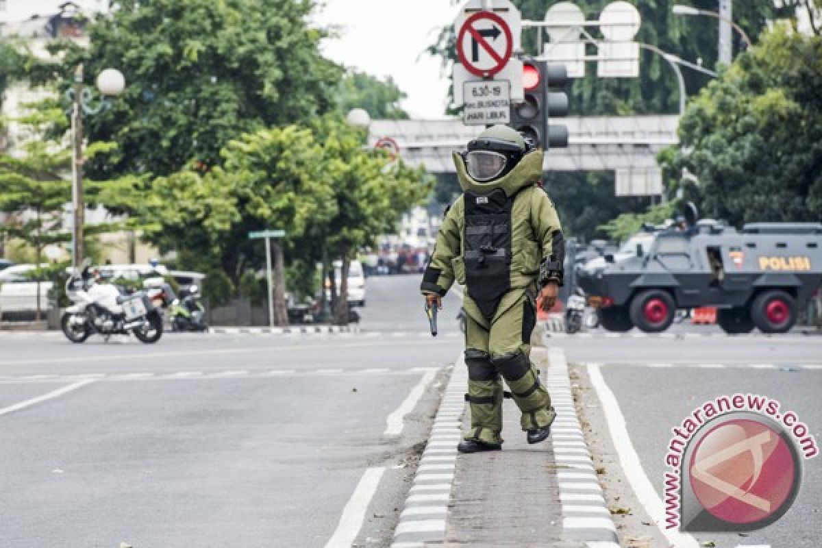 BOM JAKARTA - Pelaku teror Jakarta diduga afiliasi ISIS