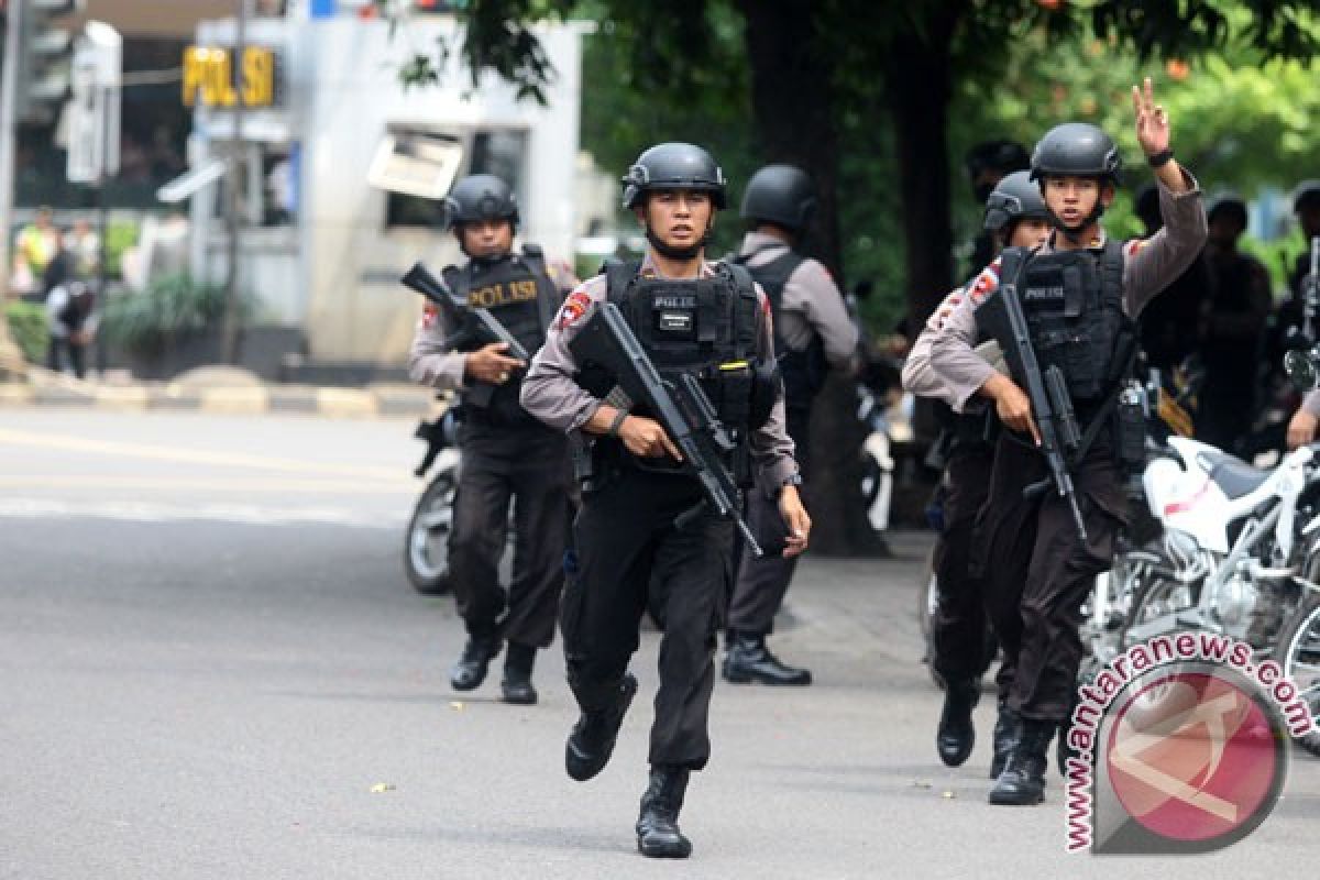 BOM JAKARTA - 16 polisi dapat penghargaan