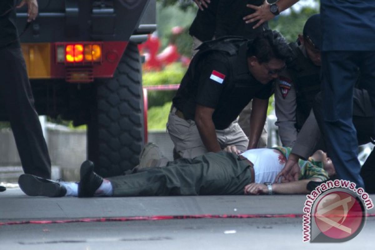 BOM JAKARTA - Polisi: Kehilangan keluarga di TKP diimbau melapor