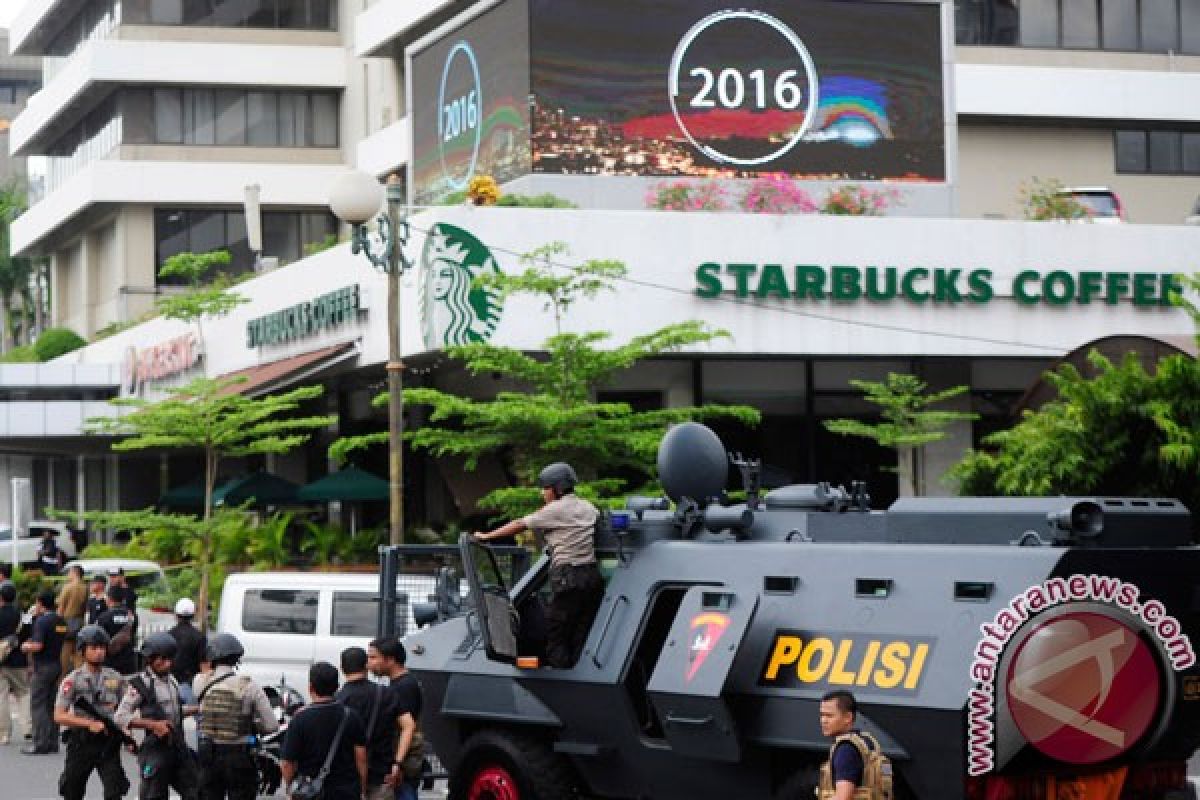 BOM JAKARTA - Lalu lintas jalan Thamrin kembali normal