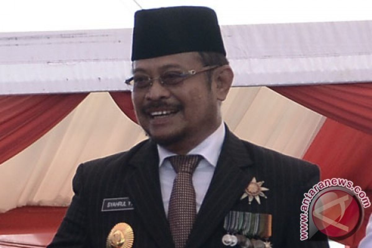 BOM JAKARTA - Untuk Hilangkan Ketakutan Gubernur "ngopi" Bareng Ormas di Starbucks