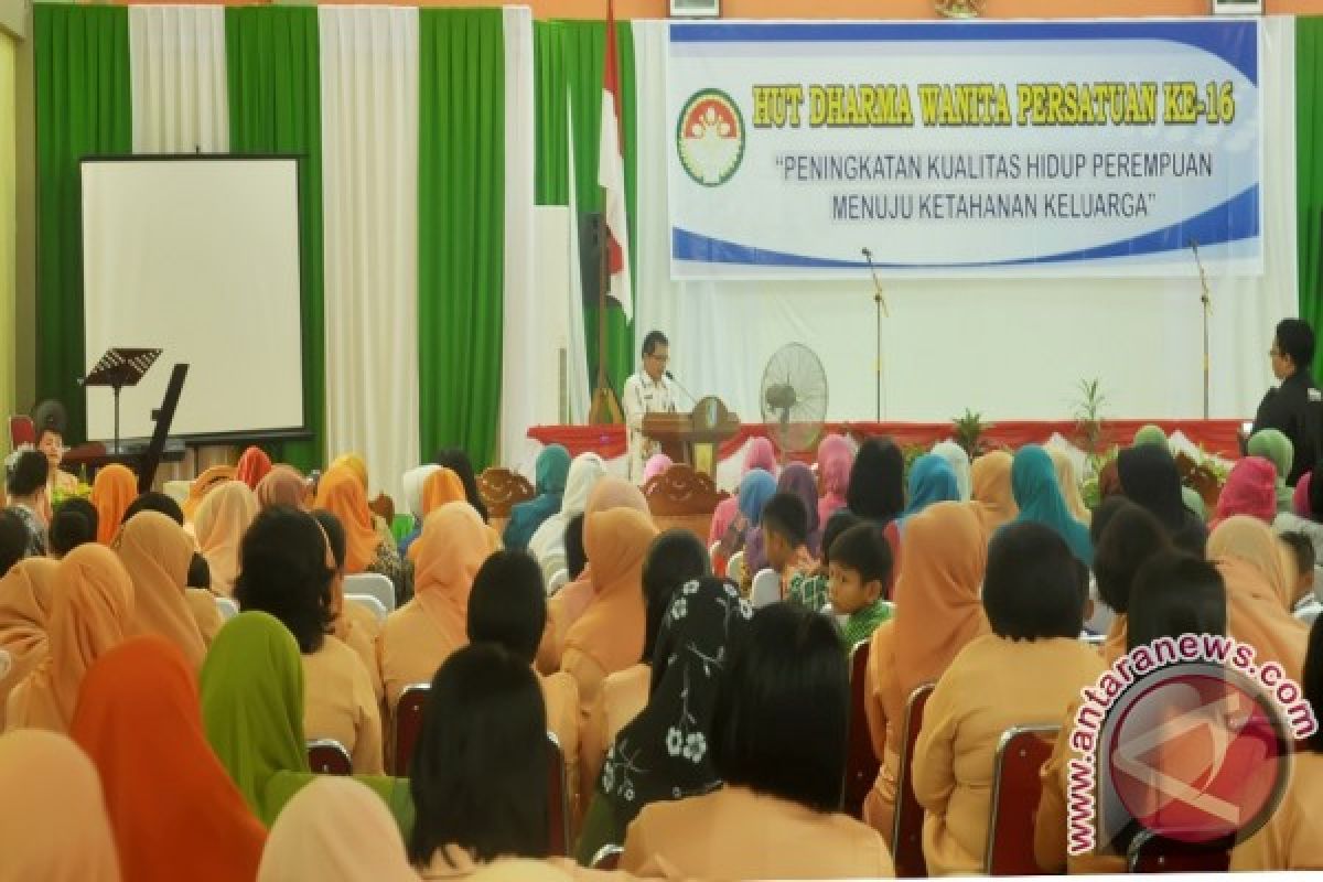 Dharma Wanita Persatuan Sintang Rayakan HUT ke-16