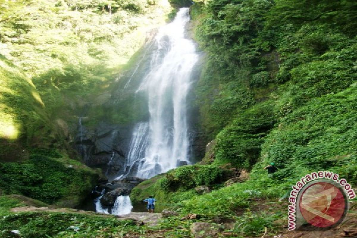 Air Terjun Silima-Lima Destinasi Wisata Tapsel 