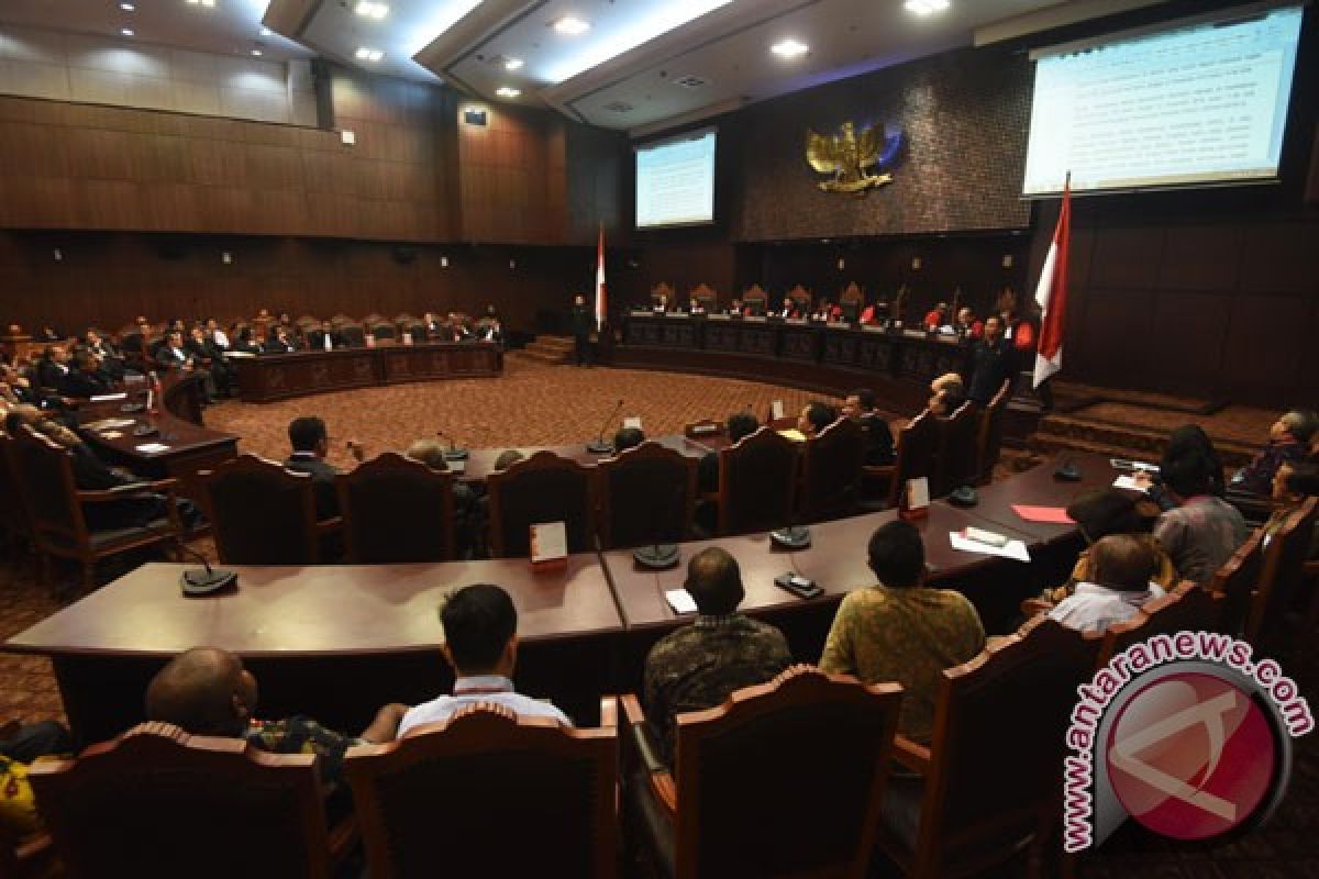 MK tolak permohonan sengketa Pilkada Halmahera Barat