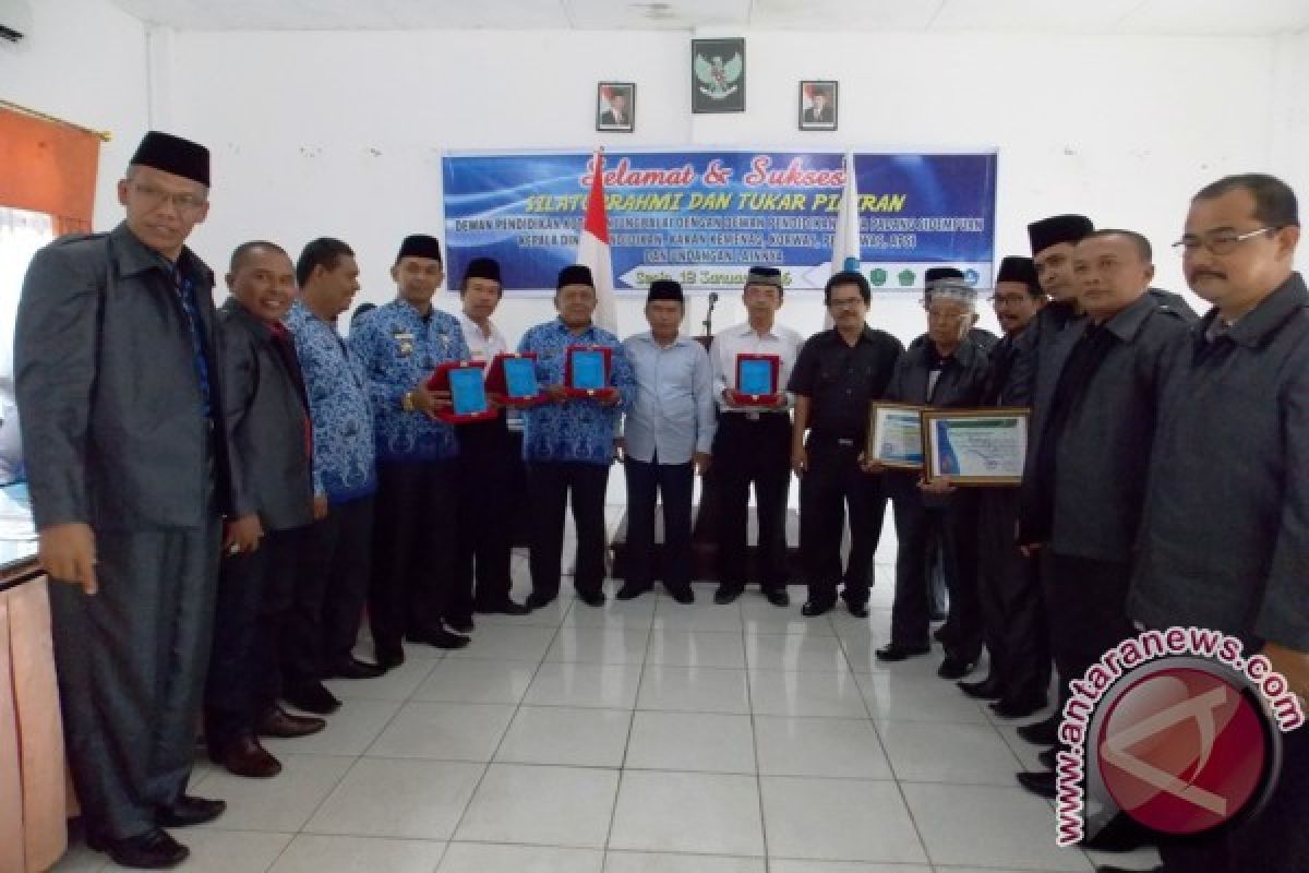 Disdik Padangsidimpuan Terima Kunjungan Dewan Pendidikan Tanjungbalai