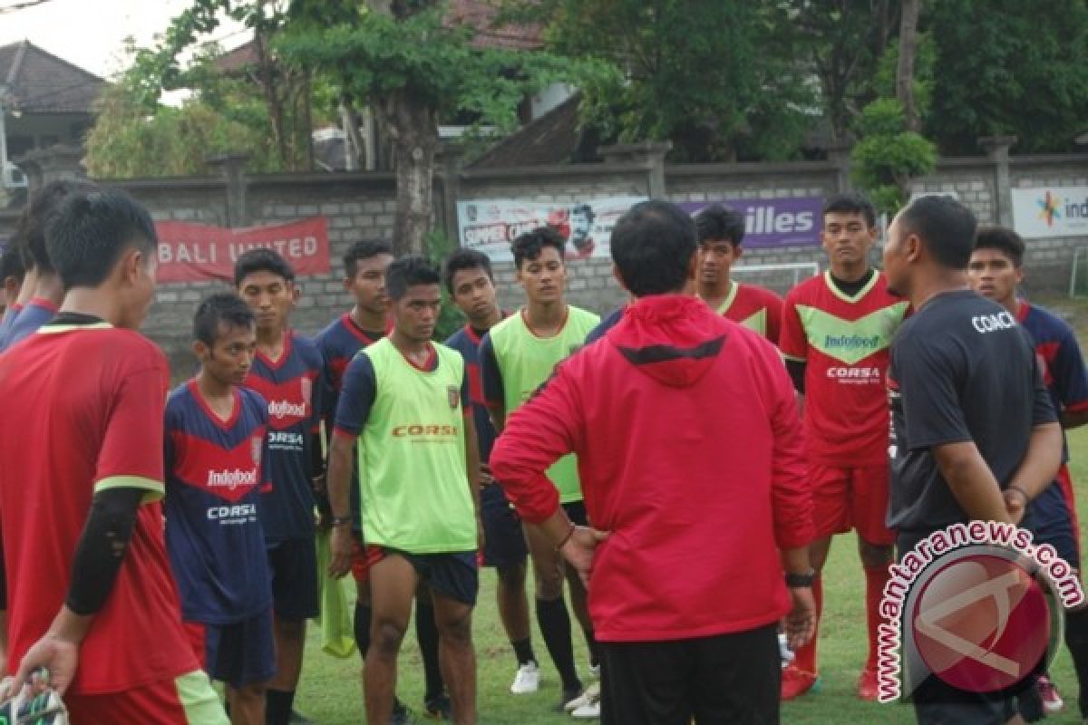 Bali United B Latihan Bersama Tim Senior