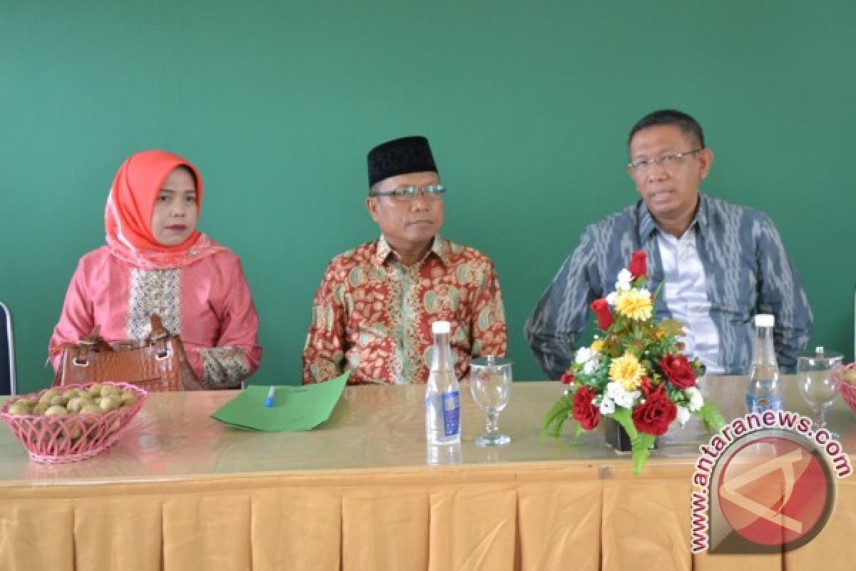 Kepsek Se-kabupaten Bangka Studi Banding Ke Pontianak 