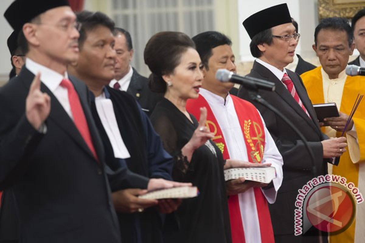 Presiden lantik pengurus Komite Ekonomi Industri Nasional