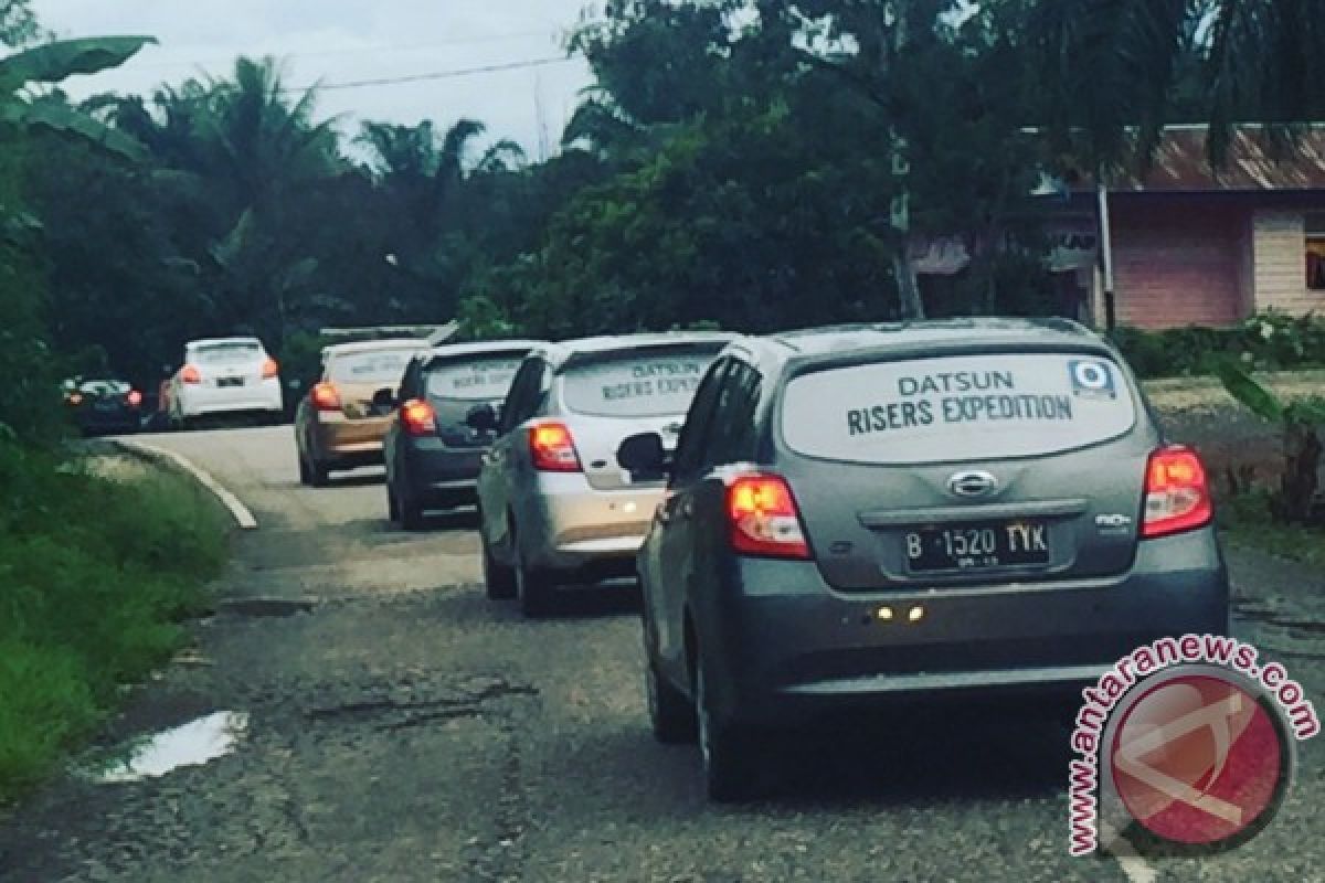 Ekspedisi Datsun libas jalur ekstrem Kalimantan selama 11 jam