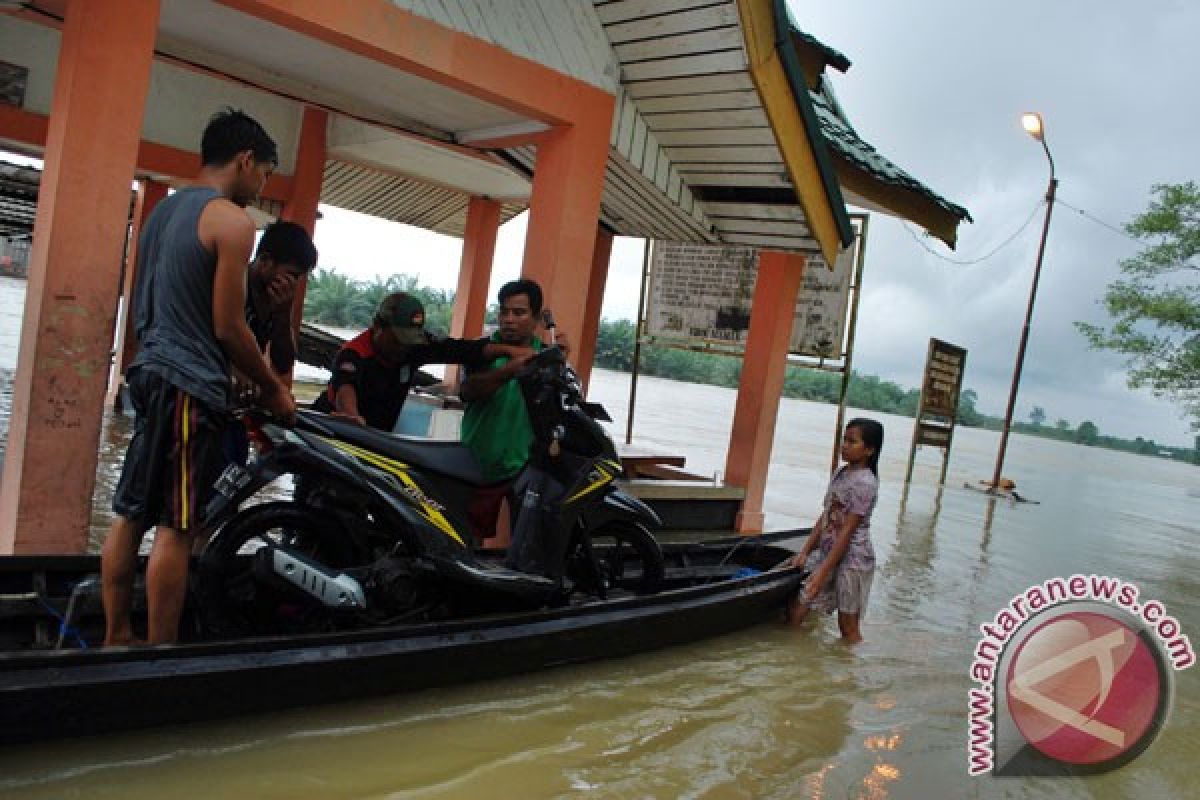 Banjir rendam ratusan rumah di Muara Badak Kaltim