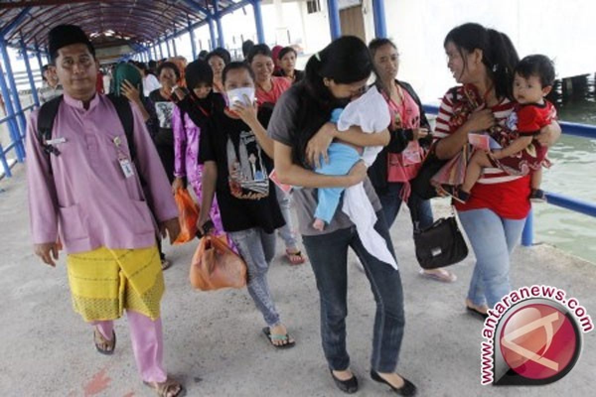 TKI Tulungagung Minati Sistem Kerja Borongan Perkebunan