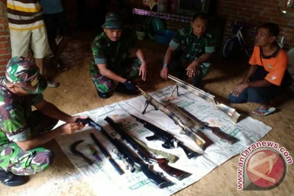 Kodim Pacitan Tangkap Pendatang Bawa Senpi Ilegal