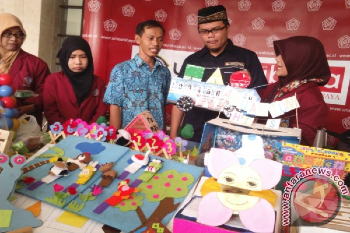 UMS Berikan Ratusan Mainan Edukatif Anak-Anak Gafatar