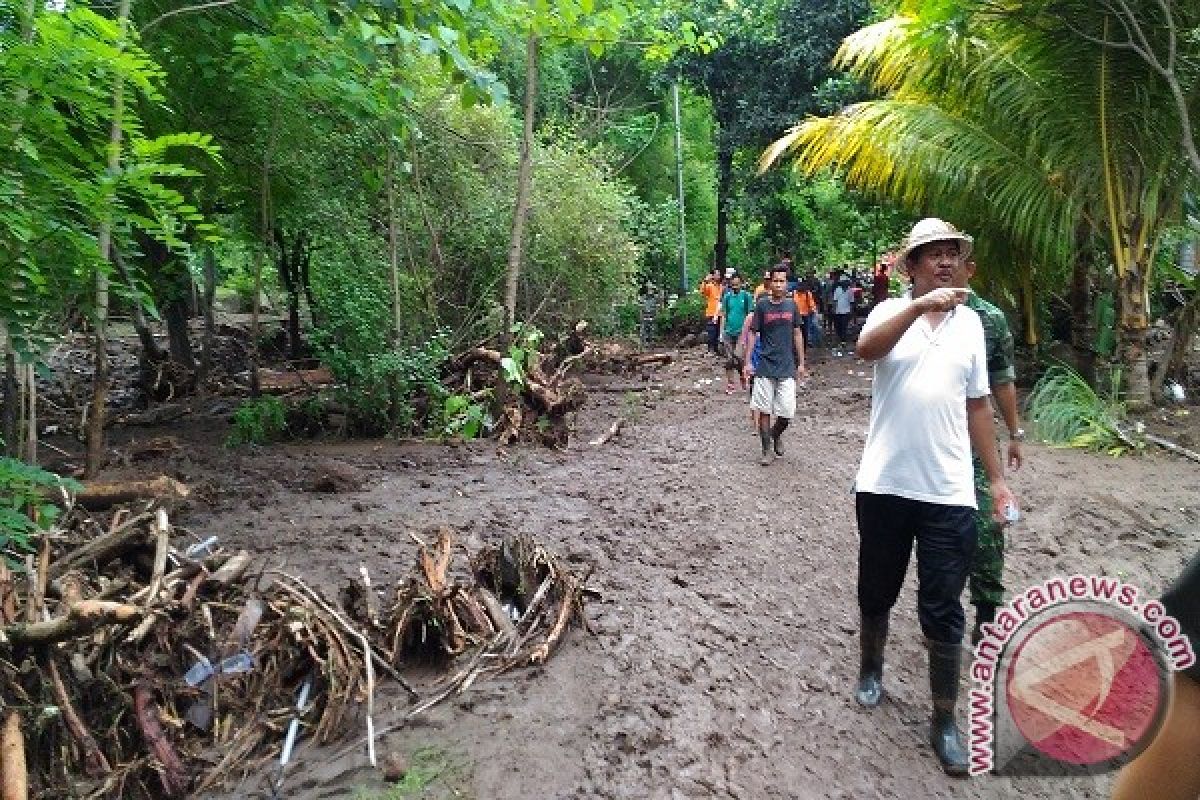 Banjir bandang landa Banyuwangi