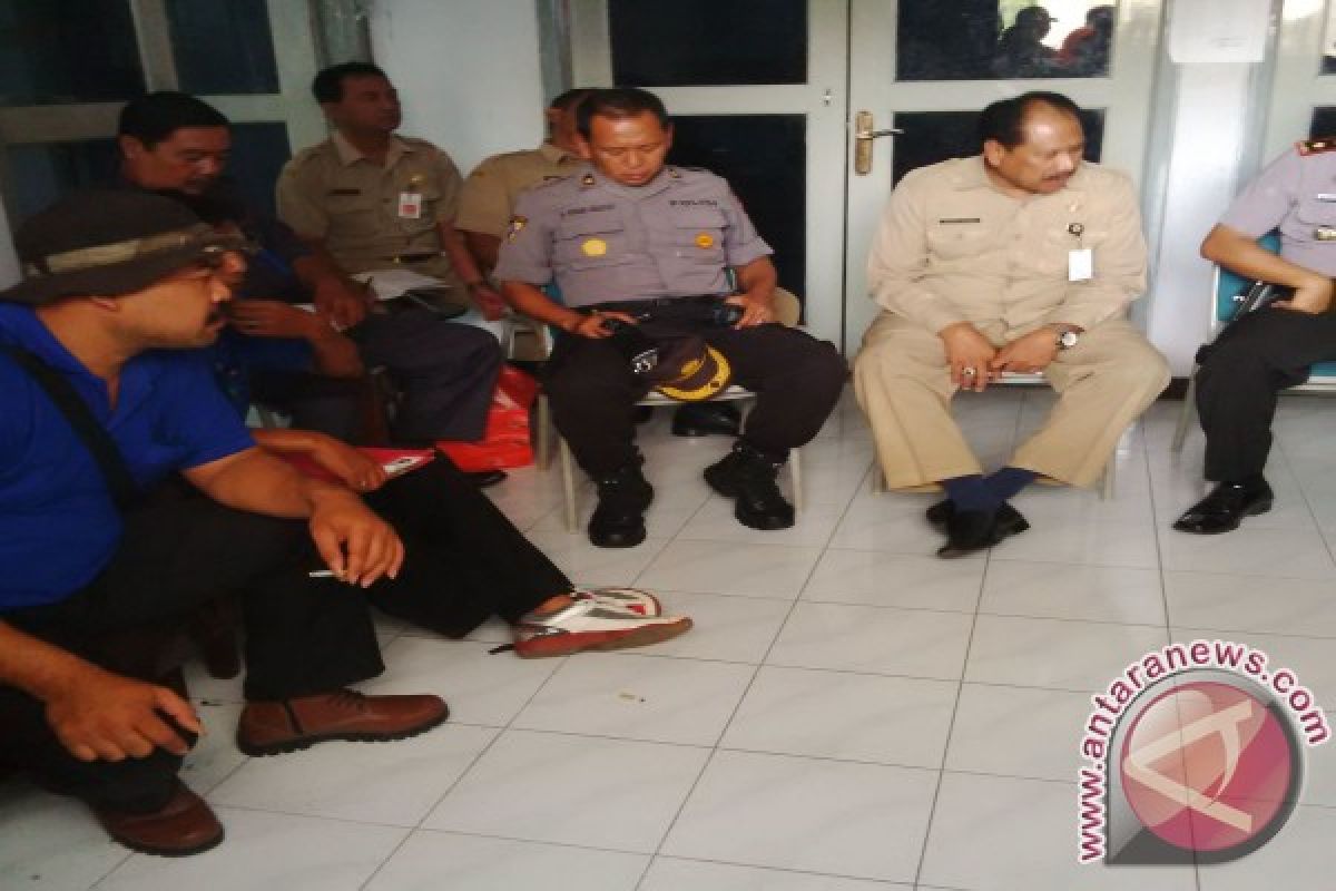 Disnakertrans Jember Libatkan Polisi Tangani Masalah PDP