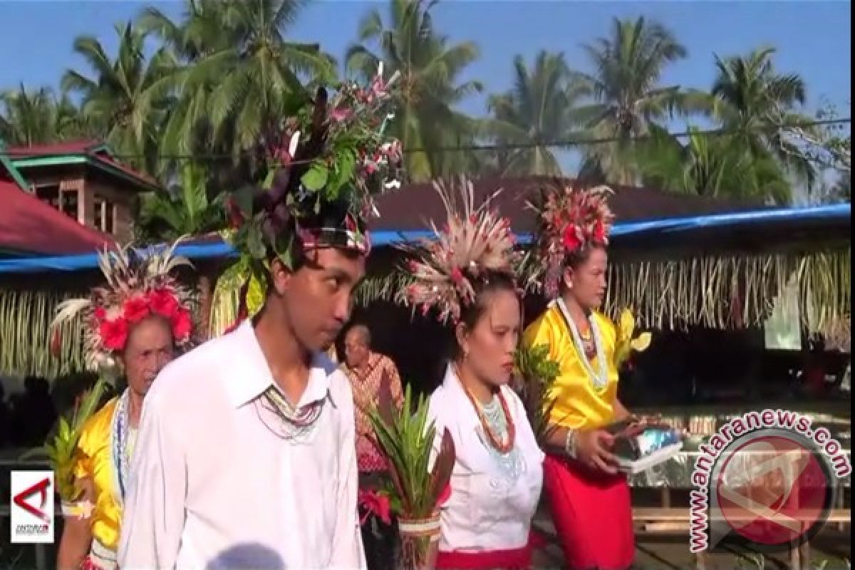 Mentawai Revitalisasi Budaya untuk Kembangkan Pariwisata