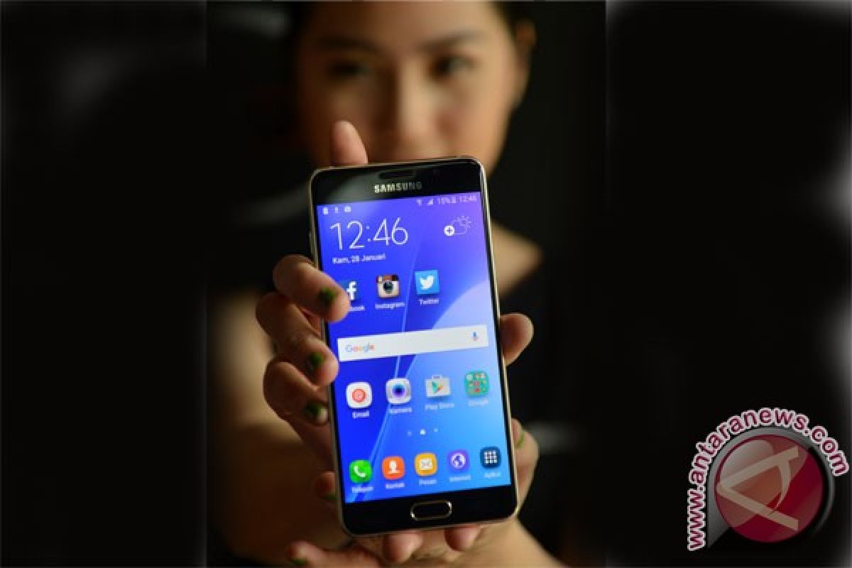 Samsung Galaxy A5 generasi pertama dapatkan Marshmallow