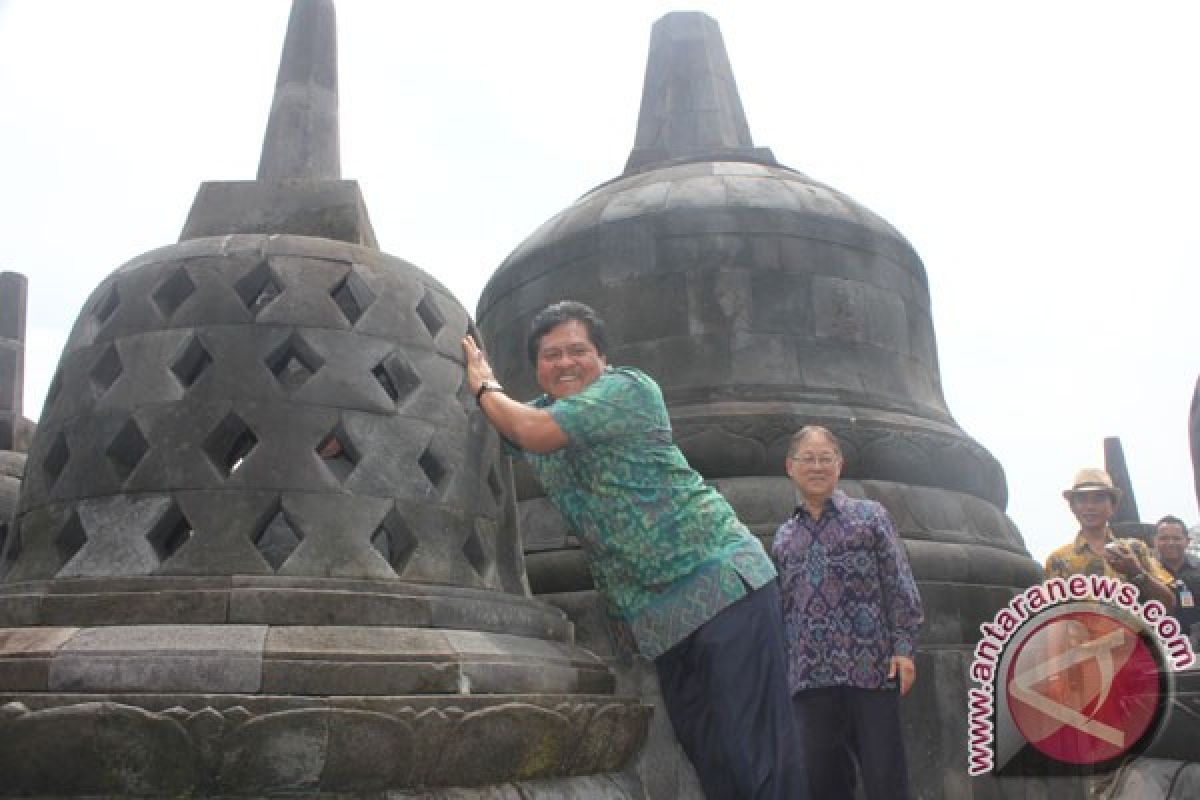 Wagub Bali Kagumi Taman Nusa-Gianyar