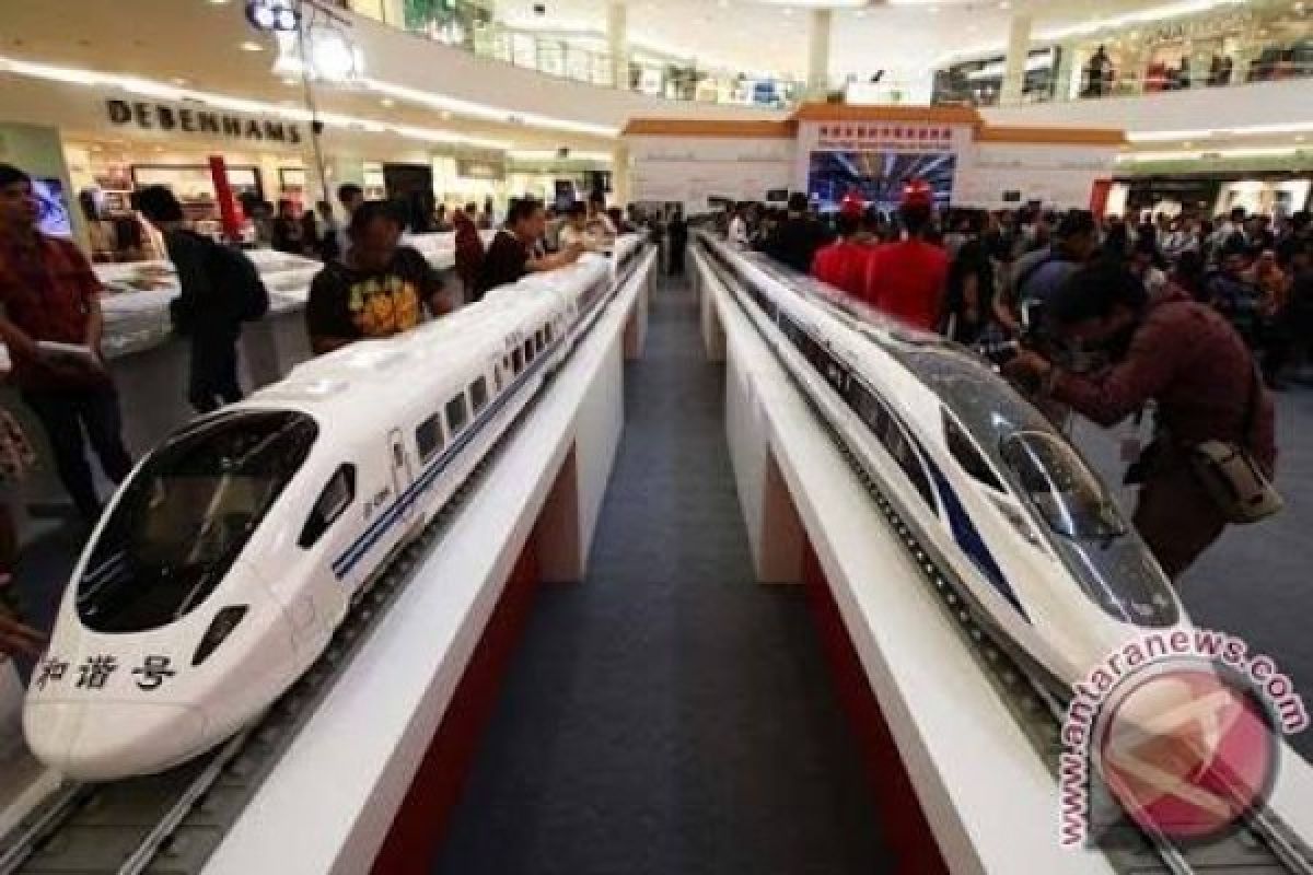 Kereta Cepat Belum Pecahkan Solusi Angkutan Barang