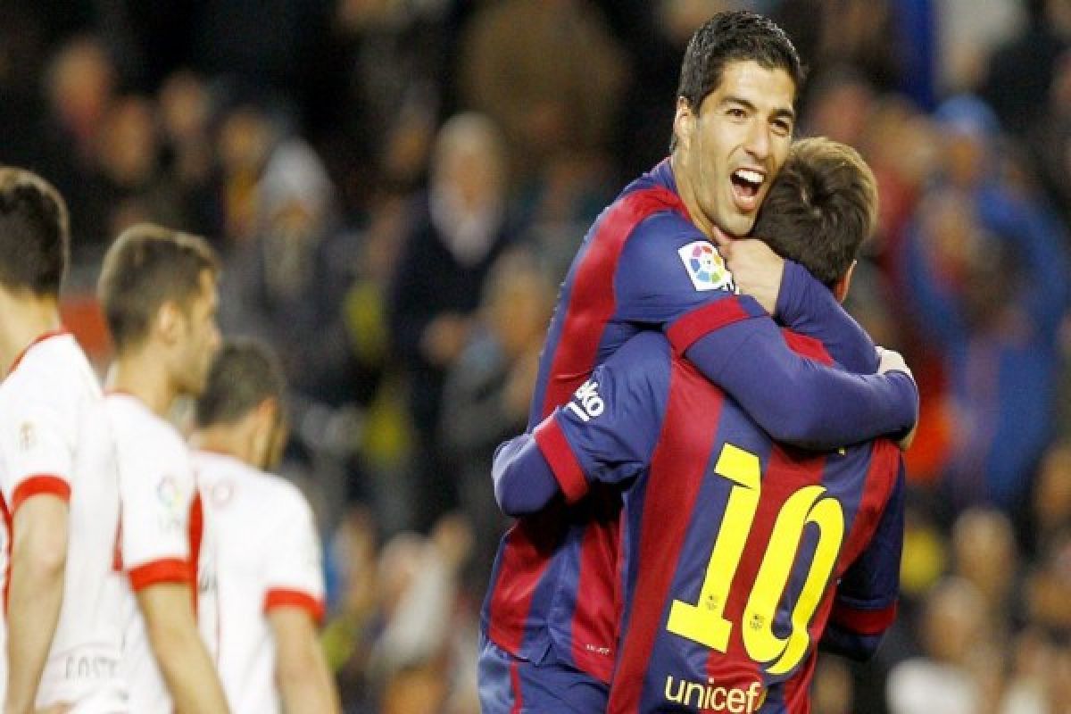 Suarez 34 gol, Messi 25