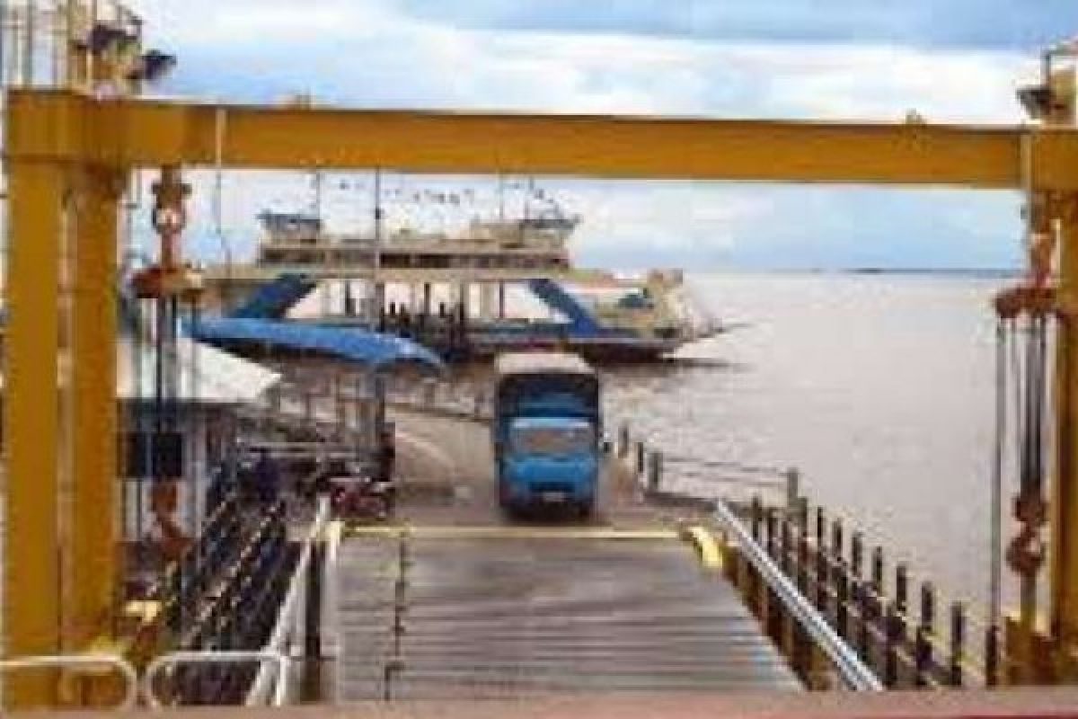Februari 2016 ini Jembatan Dermaga Roro Sungai Pak Ning Rampung