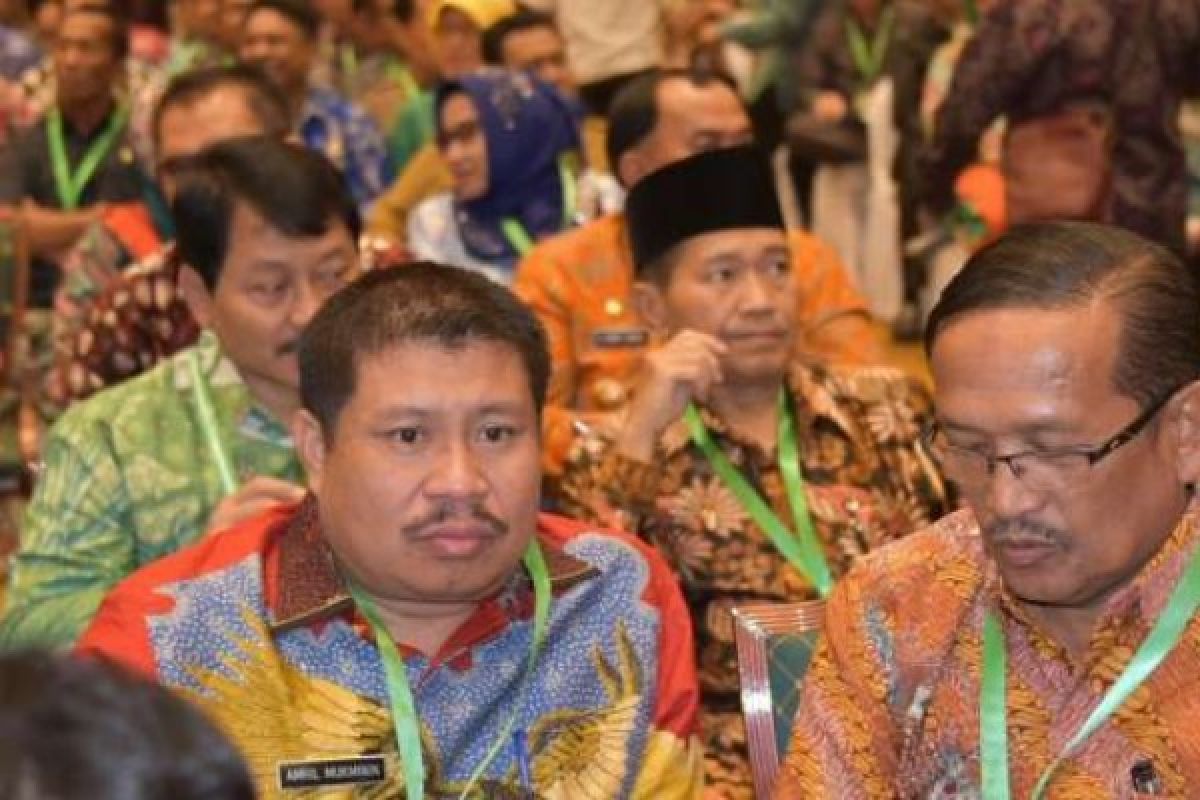   Bupati Bengkalis Hadiri Rakor Evaluasi dan Persiapan Penyaluran Dana Desa