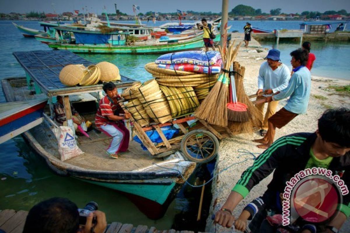 Bangka Barat Kembangkan Wisata Desa Pesisir