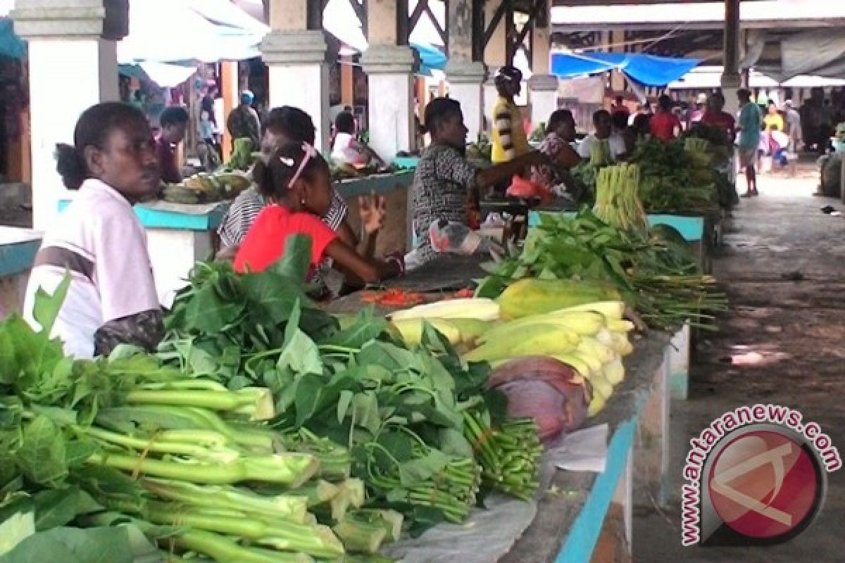 Pemkab Sarmi alokasikan Rp2 miliar untuk penjual pinang dan sayur  