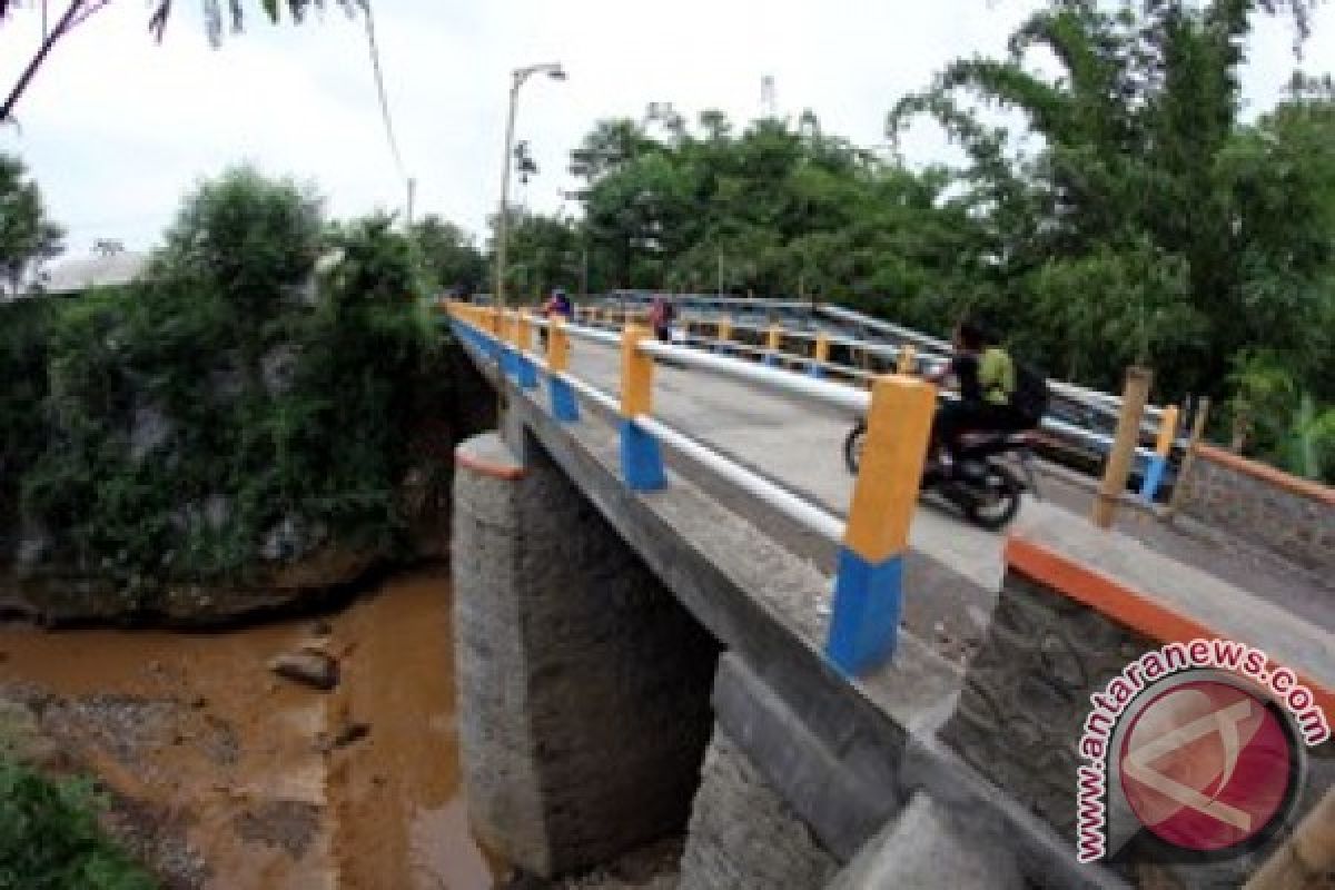 Pemkab Probolinggo Bangun Sembilan Jembatan Rp8,2 Miliar