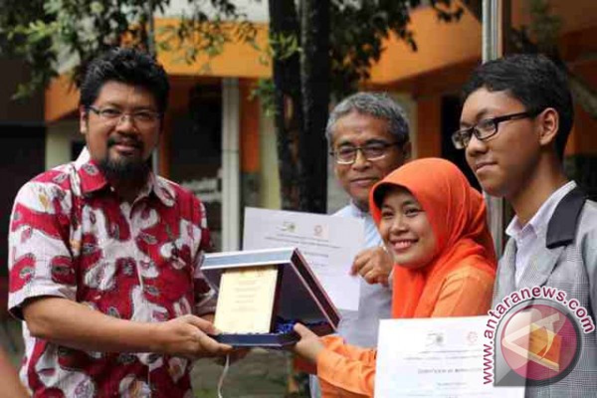 SMK Wikrama Bogor Raih Juara Kontes Angklung Asean