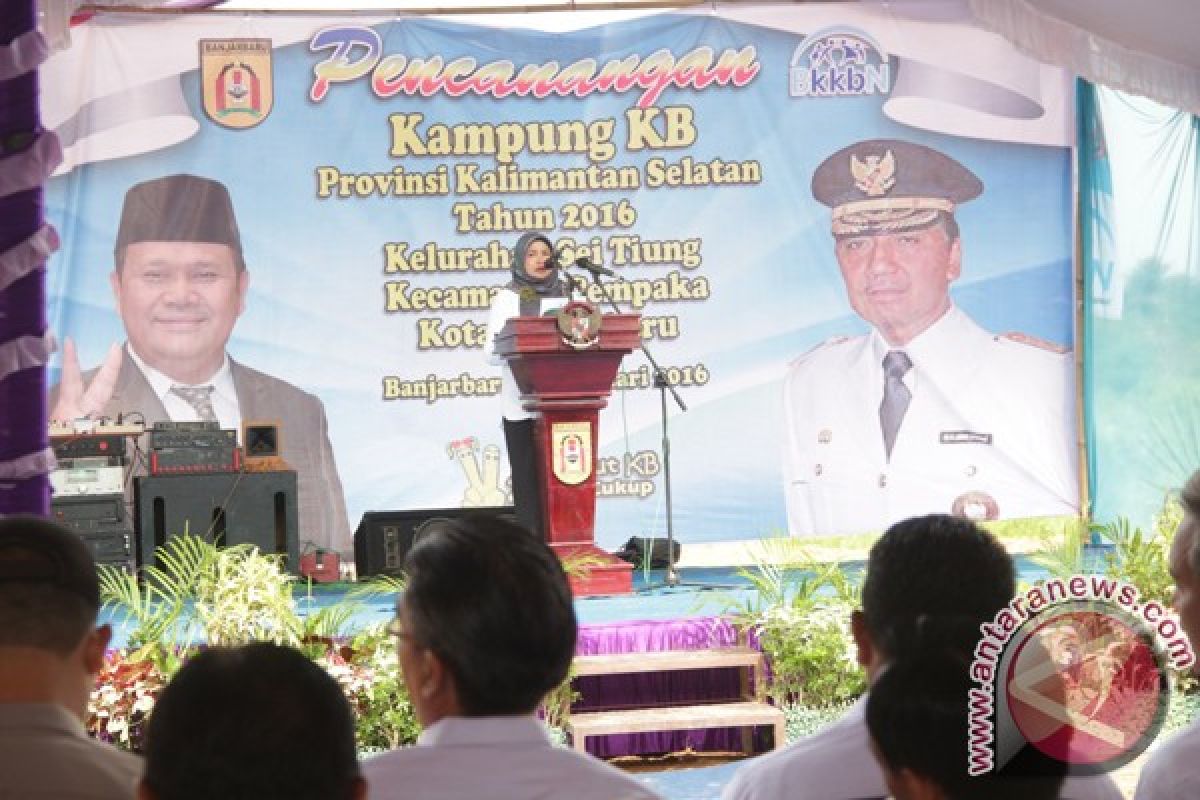 Sungai Tiung Percontohan Kampung KB Di Banjarbaru