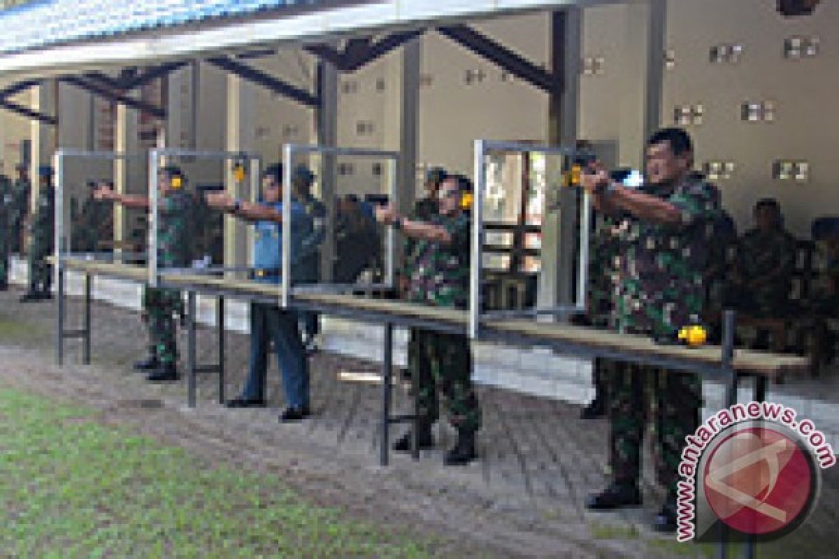 Lantamal Manado gelar lomba menembak HUT Pomal