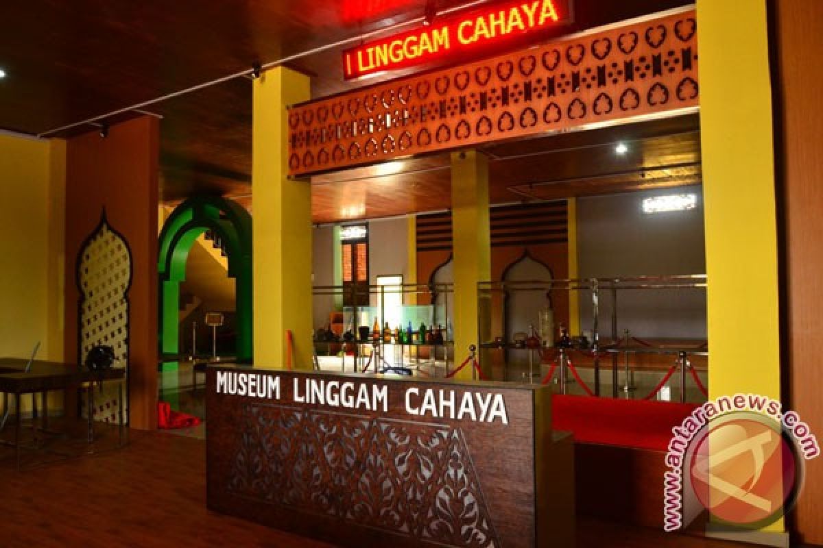 Naskah Kuno Museum Linggam Cahaya Dapat Perhatian