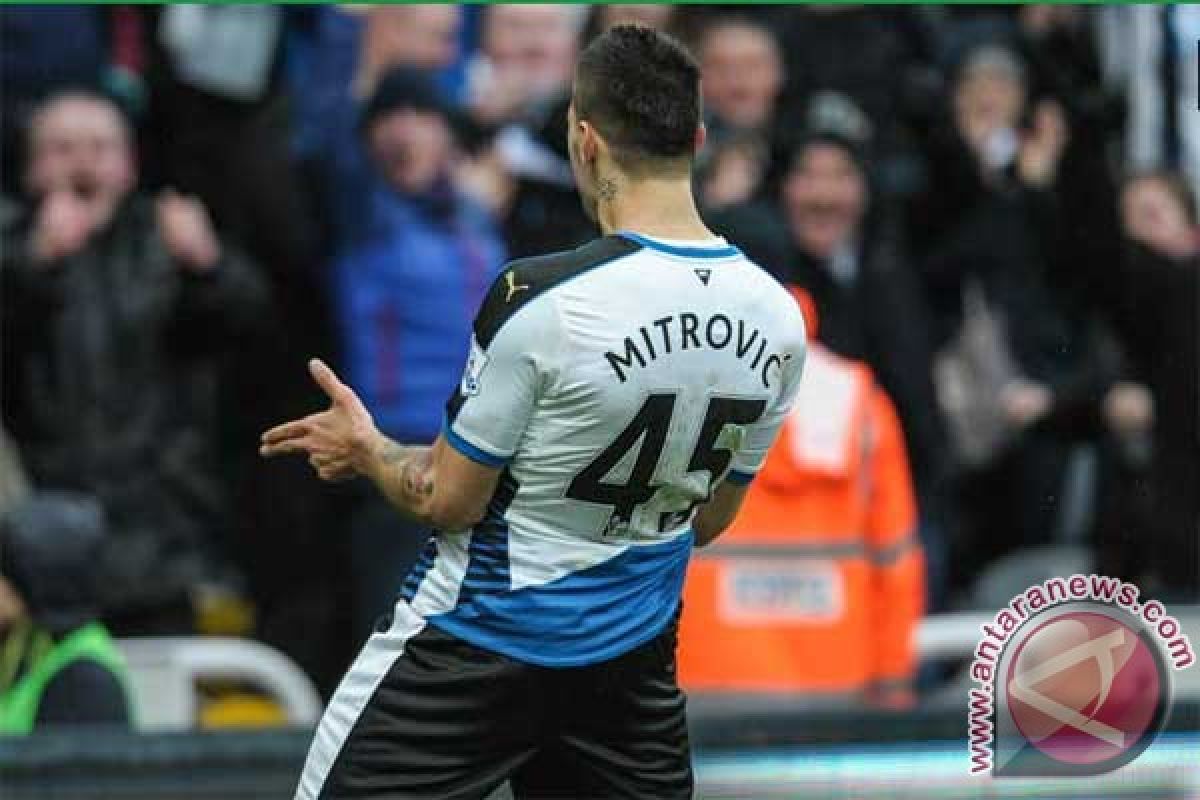 Mitrovic persembahkan poin pertama Benitez di Newcastle