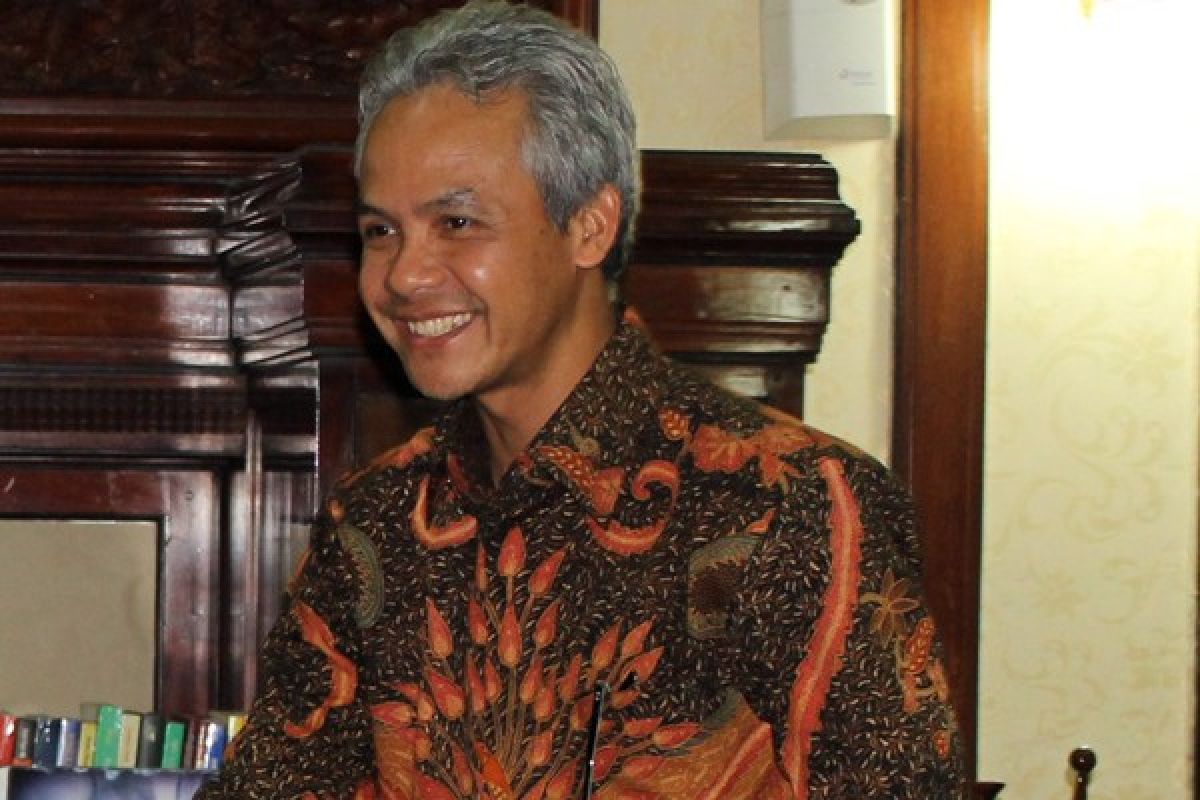 Keberanian Ganjar Membela Pengrajin Batik