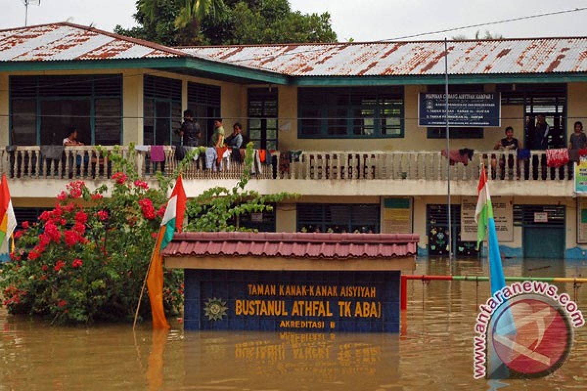 Pangkalpinang terendam, Pemprov ambil alih penanganan