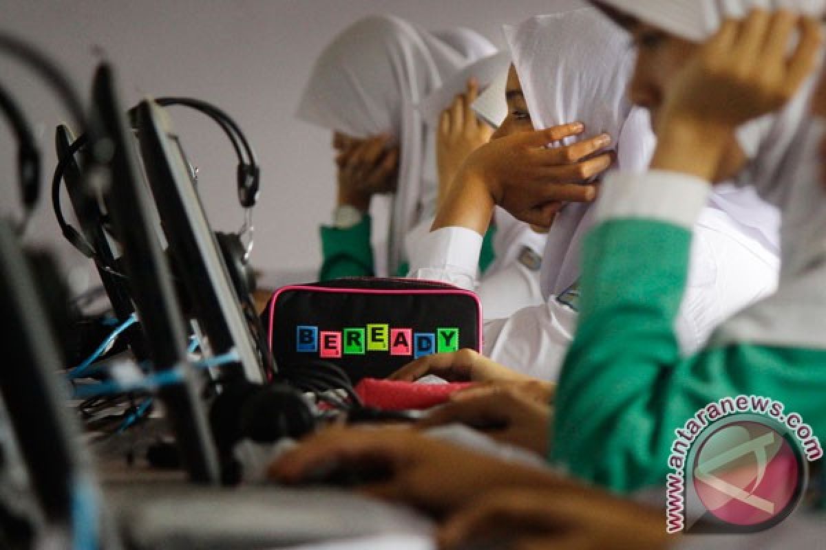 Disdik Surabaya: UNBK Bahasa Inggris tanpa "listening"