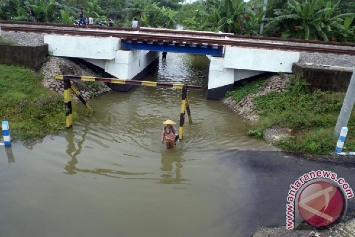 Sudetan Plangwot Lamongan Berfungsi Normal Alirkan Banjir