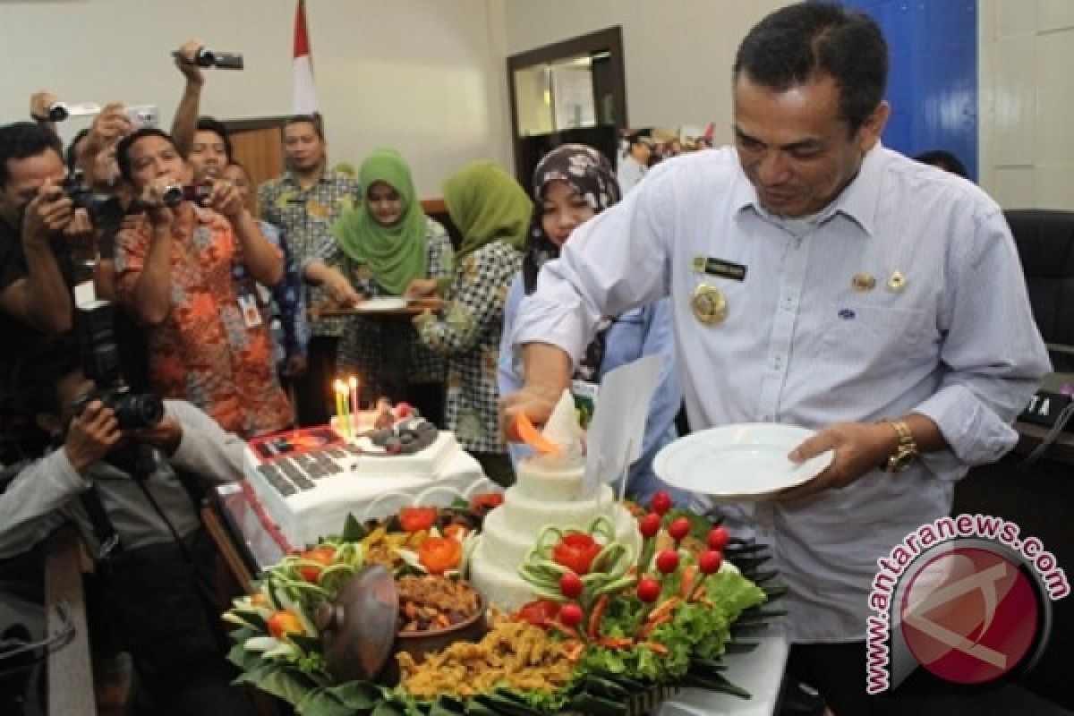 Wali Kota Madiun Minta Wartawan Sesuai Jalur