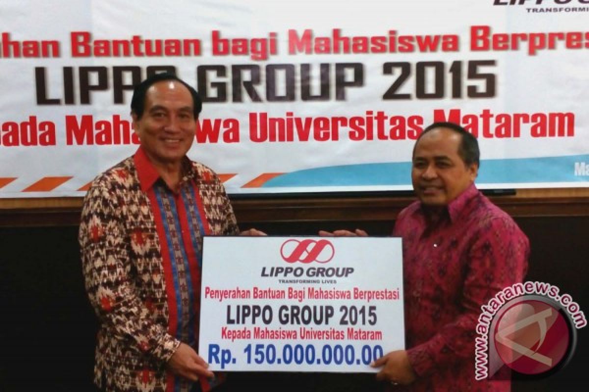 Lippo Group serahkan bantuan untuk mahasiswa Unram berprestasi       