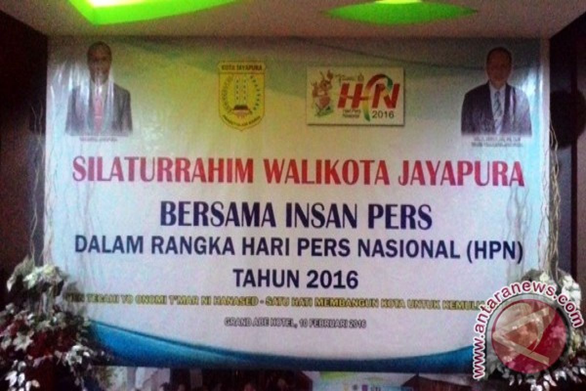 Wali Kota Jayapura silahturahmi dengan insan pers 