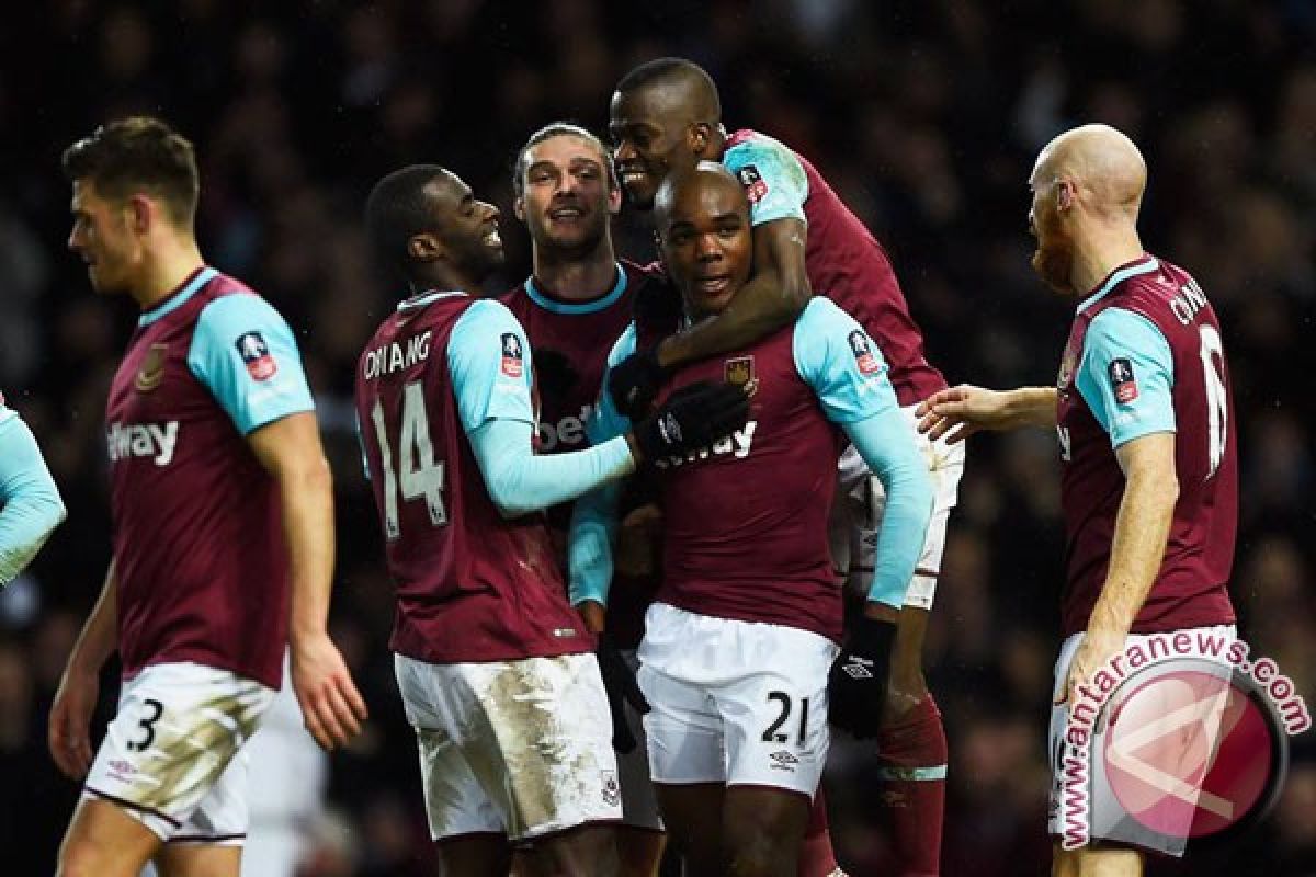 West Ham menang 3-1 atas Watford